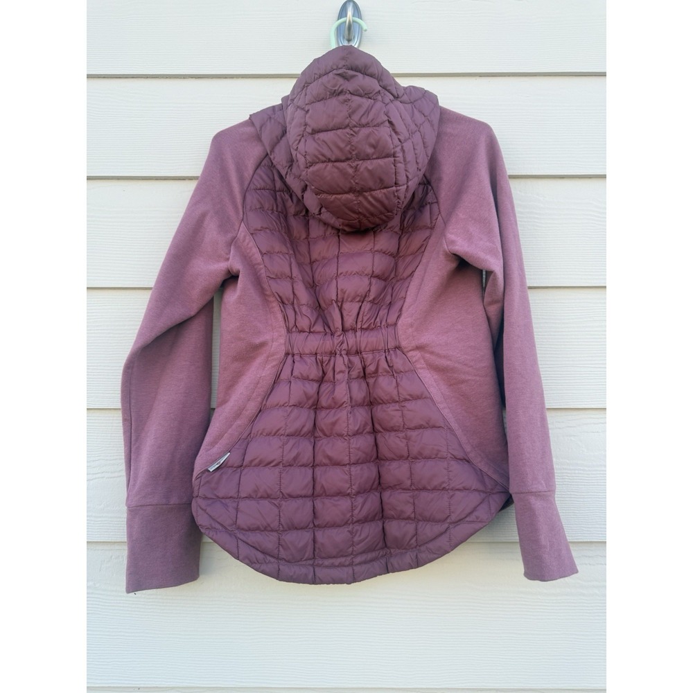 The North Face Endeavor Thermoball Quilted Hybrid Jacket Womens Plum Size Small - Picture 8 of 11